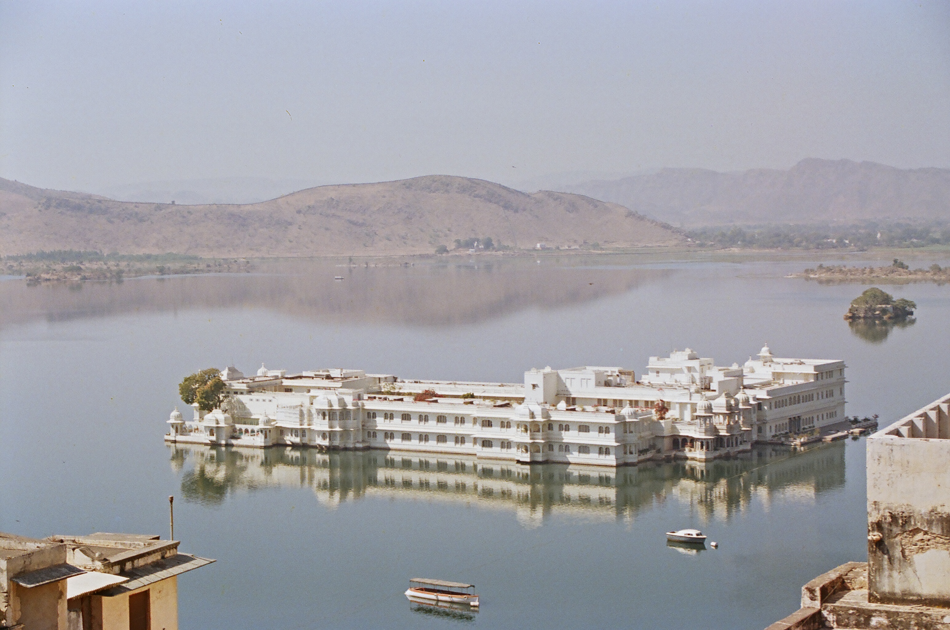 Lake Palace Hotel, Udaipur, India (1984)